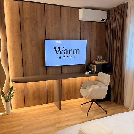 Warm 公寓 *